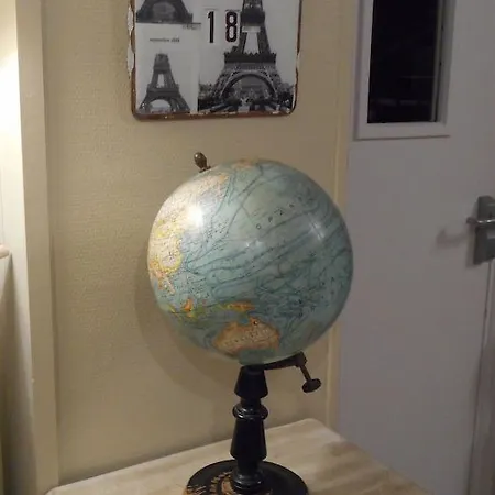 De L'avre Ξενοδοχείο