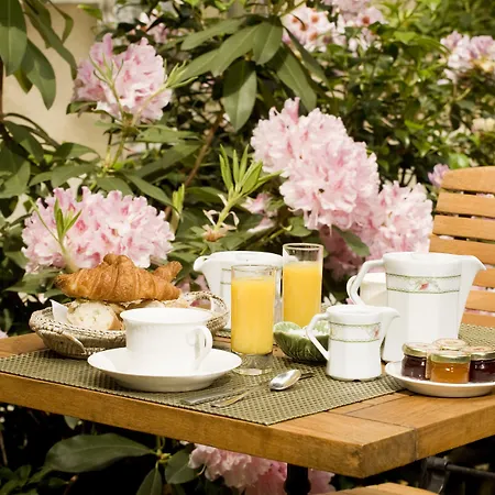 De L'avre 3* Παρίσι