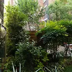 De L'avre 3* Paris
