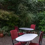 Hotel De L'avre Paris