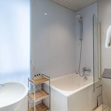 Hotel De L'avre Paris