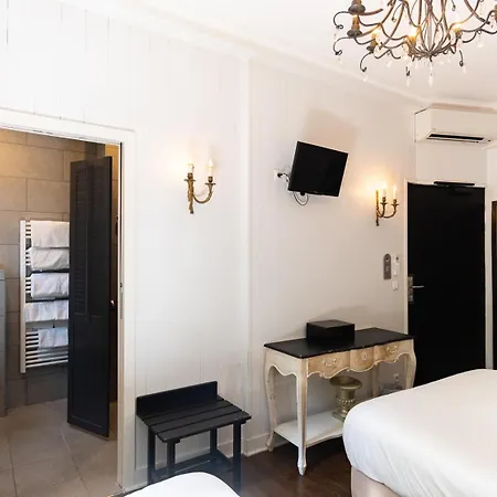 Hotel De L'avre Paříž