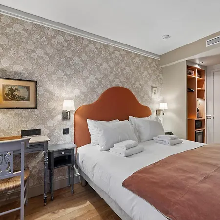 De L'avre Paris