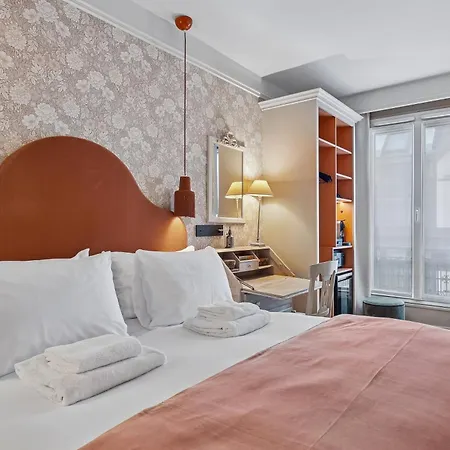 De L'avre Hotel 3*