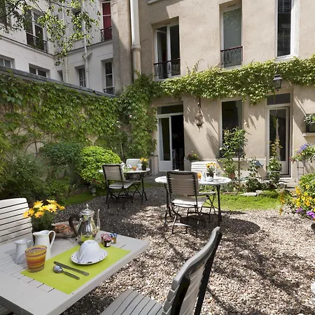 De L'avre Hotel 3*