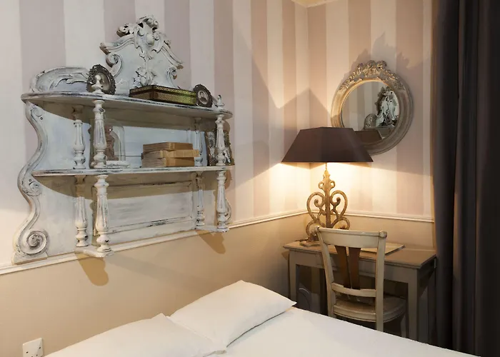 De L'avre Hotel