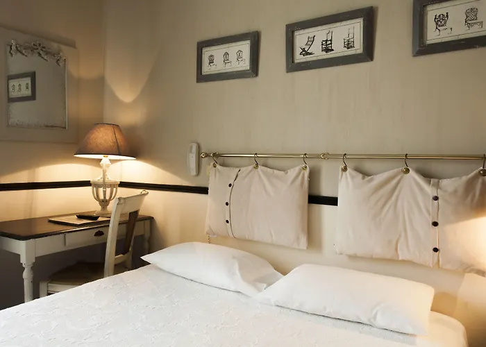 De L'avre Hotel