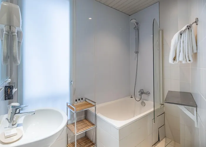 Hotel De L'avre Parijs