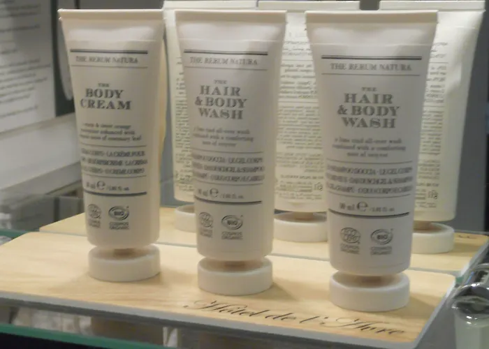 Hotel De L'avre Paris